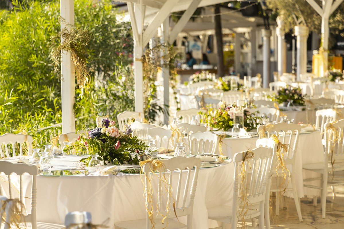 Decoração de casamento ao ar livre